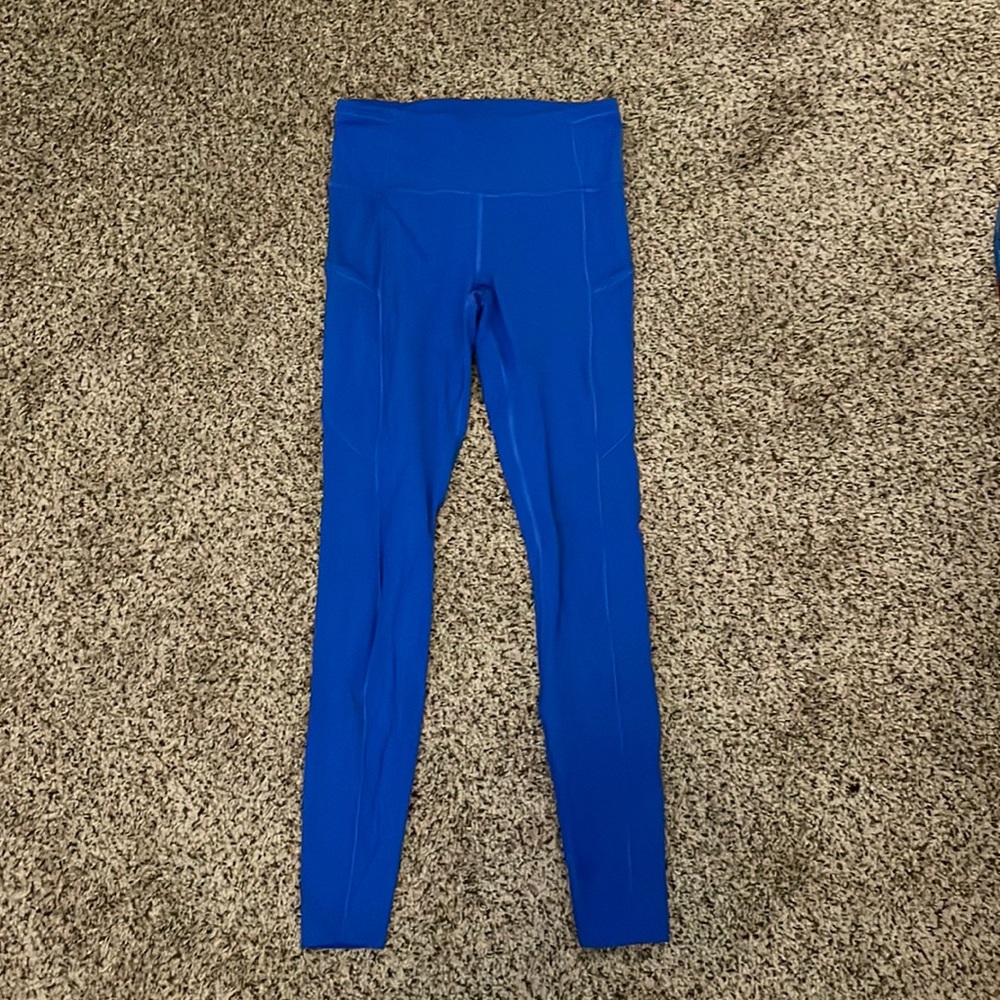 Lululemon Fast & Free Tights in Blazer Blue Tone.